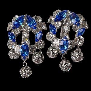 Clear & Blue Rhinestone Earrings Clip On Vintage Large Silver Tone Dangles